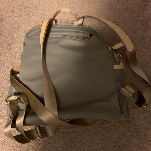 Backpack - Picture 4 of 4